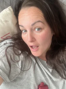 CurvaceousCourtneyUK Public Foto 5