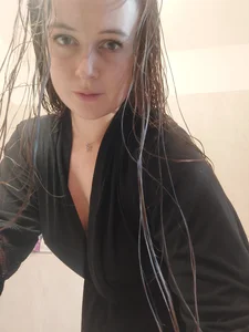 Goddess_LenaXX Public Pic 3