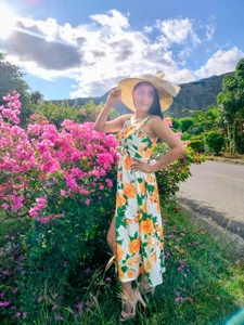 A flower between flowers ♥ de EIMY-ROBERTS  3 Imagens