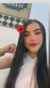 girl od charlotte_petit_  snímek