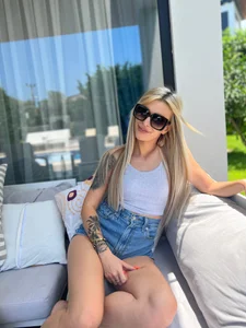 aryanne98's XXX Nude Photo 2