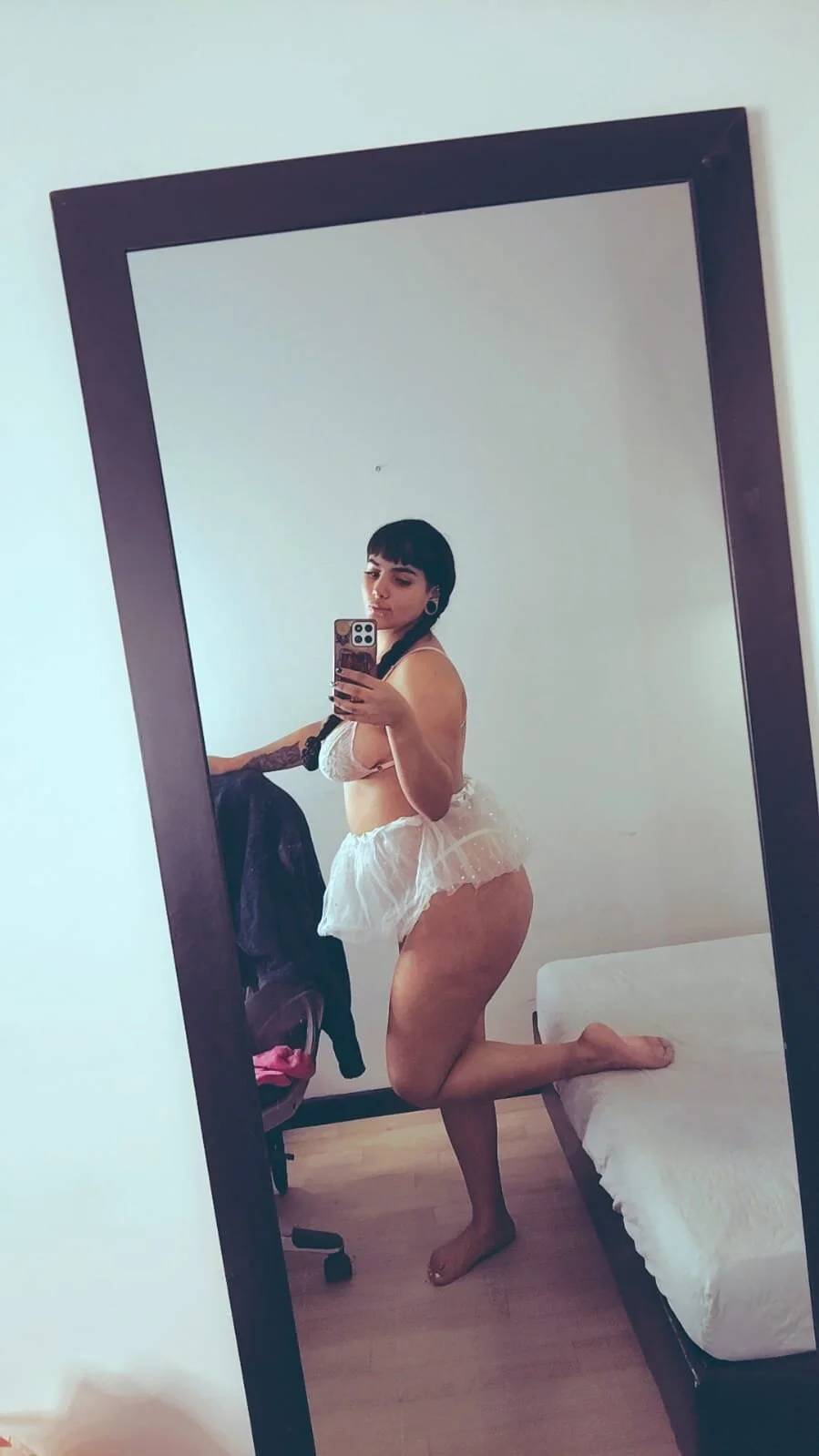 Bella_Raven 님의 트렌드 중인 사진  3518개