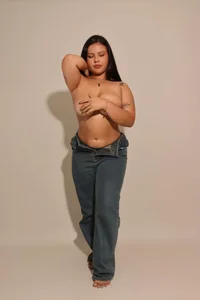 anne_bb spicy and juicy зображення 2