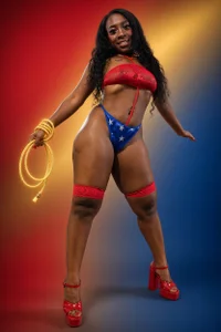 Athenea_Mills a sexy stunner 🥵🍑 Gambar 4