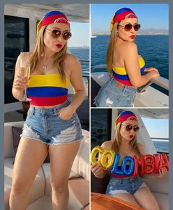 Tamara-Hall 🍷Vacation day thinking about their huge cocks🍷  6টি ছবি