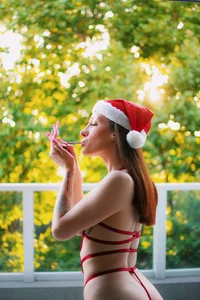 IvonneJoy Hottie Joy ❤️🎄🎁Merry Christmas Pic 5