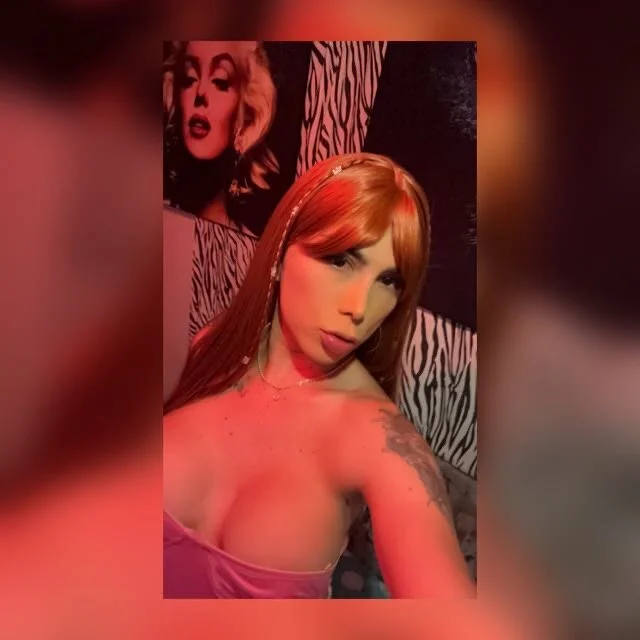 missdirtyhot_ More of me Gambar