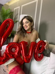 AnnieStylesx Hotter Than Love Foto