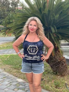 Public de Hornystepmom29  8 photos