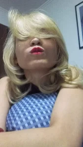 AnnieLorin moi me Pic