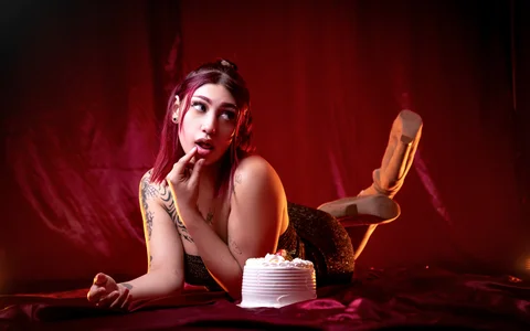 ZammyRossee Happy birthday to me. 🌹🎂 Pic 9