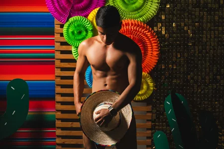 loganjackson_ Viva Mexico!! 🌮 Pic 3