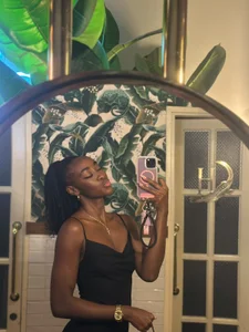 Nalarosse_ A little of my world 🥰 Foto 5