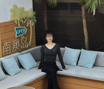 Huihui_8888 的XXX裸体图片 4