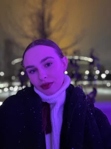 LucettaHewlett Public Pic