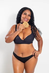 OliviaBurning Hot Milk 💦 Immagine  3