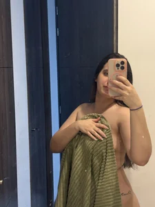 alexajhonsonsFeed图片