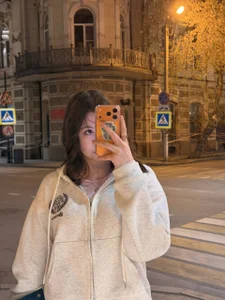 My evening walk de TealTeatime  2 Imagens