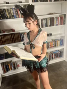 blue_velvet_333 Public Pic