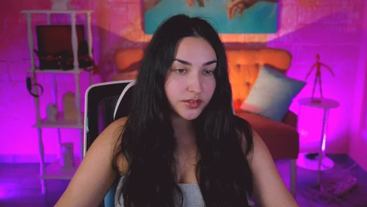 CeceliaJohnson hi 圖片