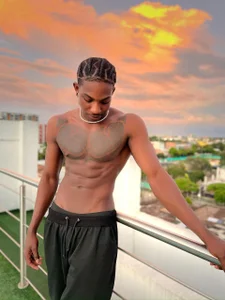 Darktemp_ Public  2. fénykép