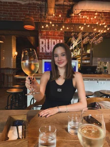White wine de StefaEvanss  Imagens