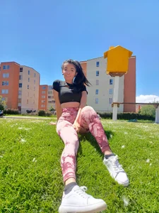 Megann_1410 Public Pic