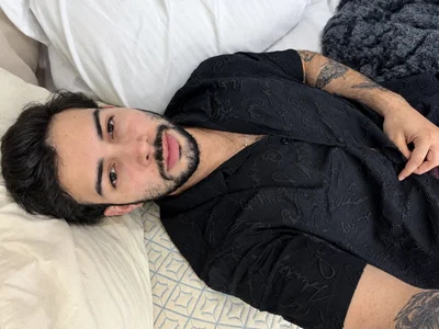 zyann__ I like black Foto