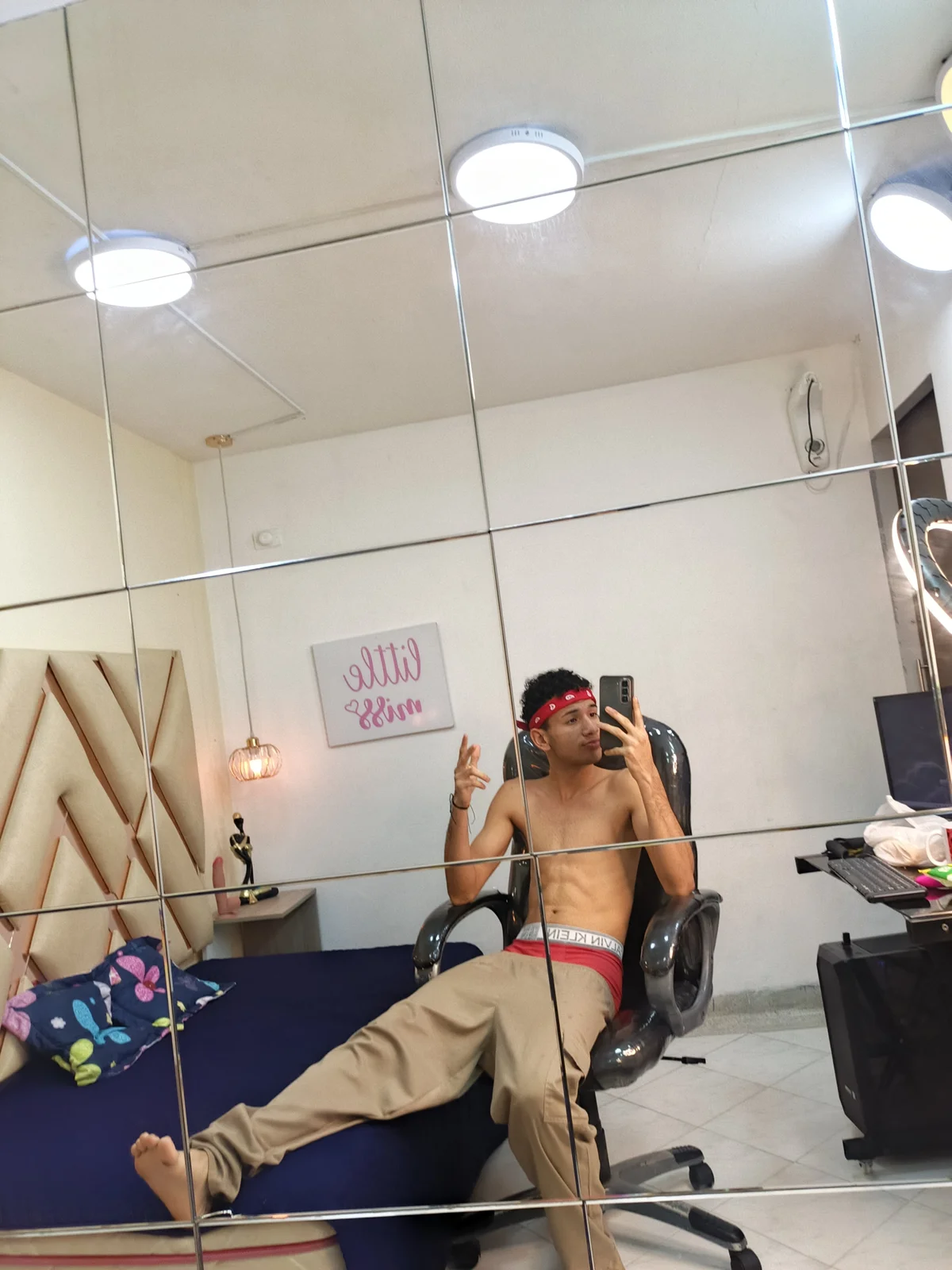 JDWhite18 Δημοφιλής εικόνα 9609