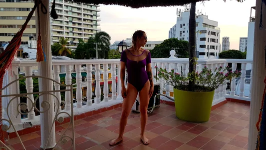 VickyHoult More about me Bilde 4