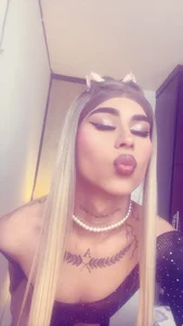 alisoondrean_ Alisson Pic 2