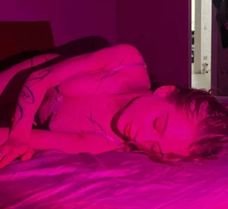 KiraMyers Kira Daily Pic 8