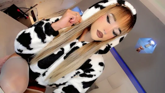 Ariia-janee sexy cow Pic 5