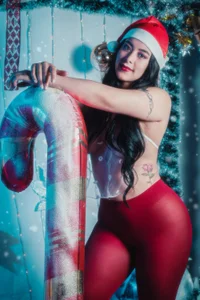 BellaFernandez__ MERRY CHRISMAS Poză 4
