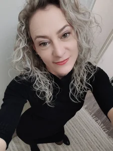 abbytantrika11 Kiss Pic 3