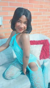 Im on fire, i want squirt for you de malu_hot69 Foto 3