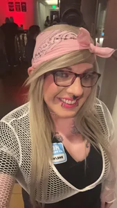 Blakelytgirl February 2025 Pic