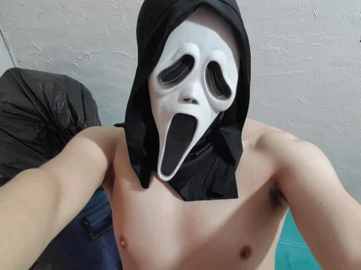 Public de themaskedtwink  photos