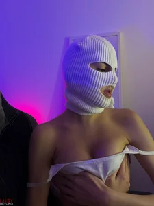 lust_beyond SEXY HAILEY Foto 4