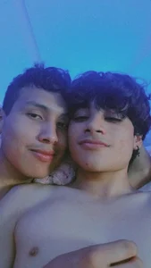 spicy_adonhisのYour hug is my favorite place.の枚の写真