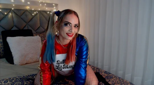 Jeanineescott Harley Pic 4