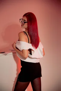 lana_ferrer I want to be your secretary Foto 7