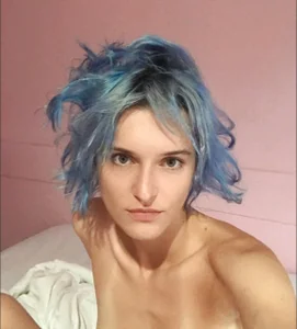 Lea_Elfie Public Pic 7