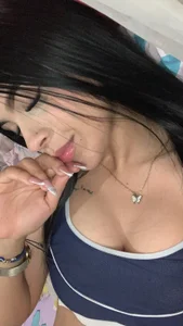 scarletsin__ Public slika