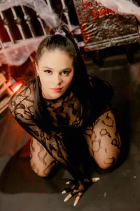 Sensual_Sophie_ SEXY TIGER Pic