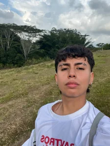 Jonnie-rodriguez Adventure slika