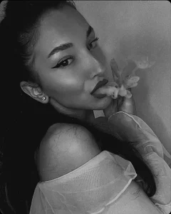 tayakayanの🫦🫦の 2枚の写真