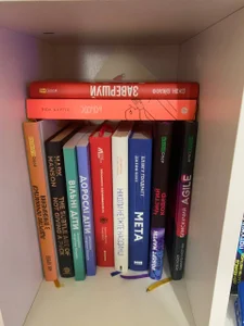 DanaMartina books^^ Pic