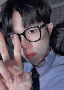 pengpeng_0310 沒脫脫  3টি ছবি