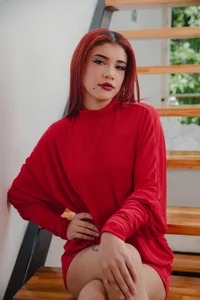 maaddy_blair sexy red lips and red dress for you💋 slika 6